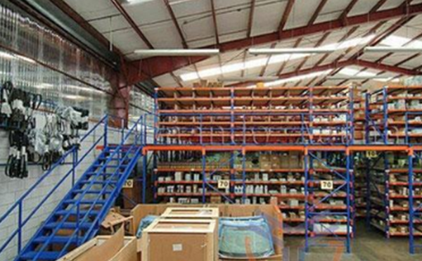 稱重掃碼測量一體機(jī),動(dòng)態(tài)稱重掃碼一體機(jī),DWS物流設(shè)備廠家,佼佼者自動(dòng)化